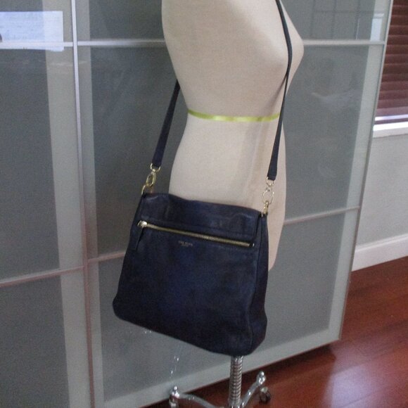 Henri Bendel Whitney Messenger Purple / Black Python Bag Leather - Picture 5 of 7